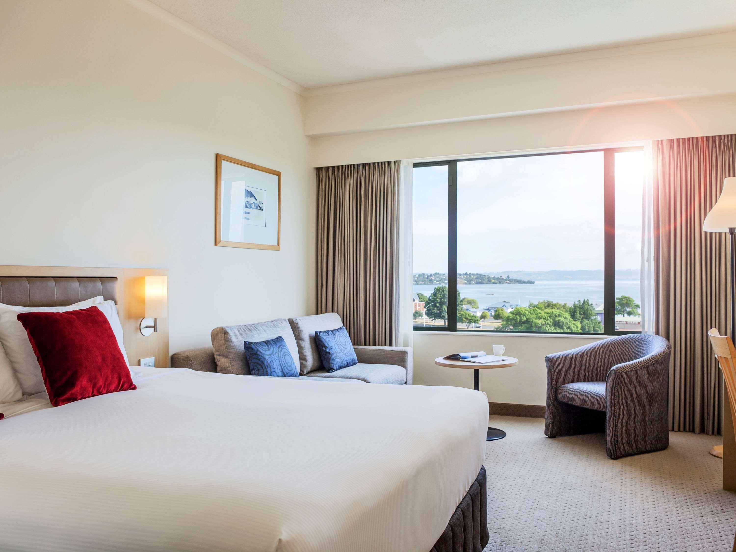 Novotel Rotorua Lakeside Extérieur photo