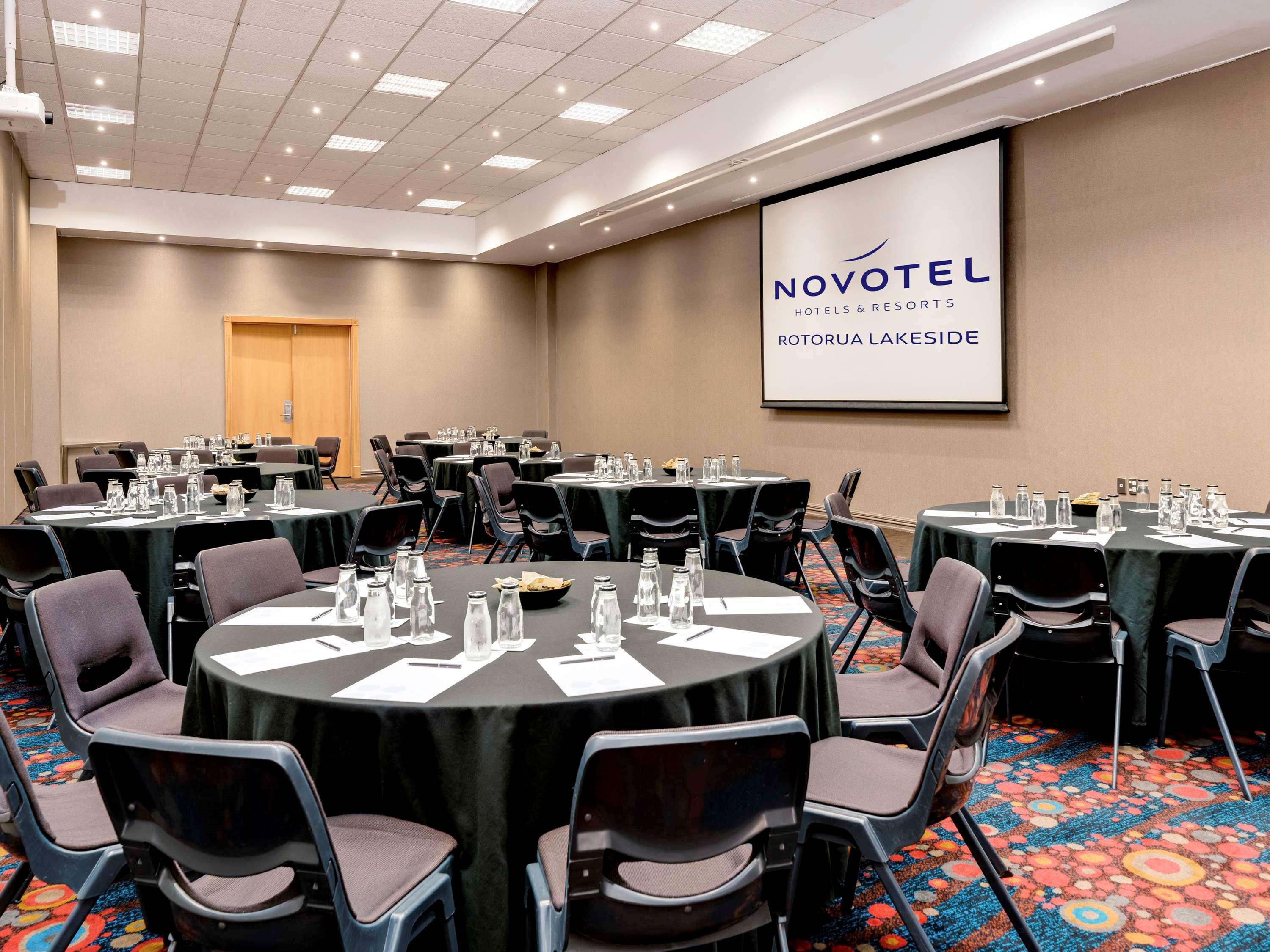 Novotel Rotorua Lakeside Extérieur photo