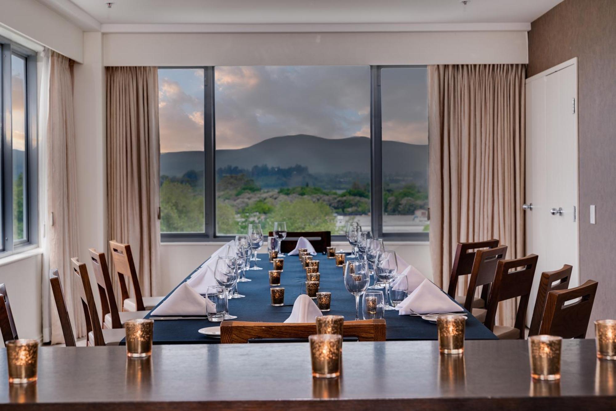 Novotel Rotorua Lakeside Extérieur photo