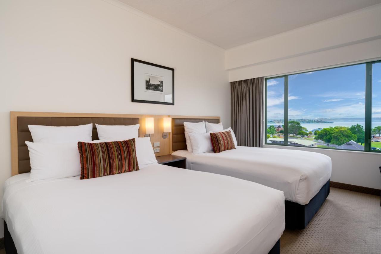 Novotel Rotorua Lakeside Extérieur photo