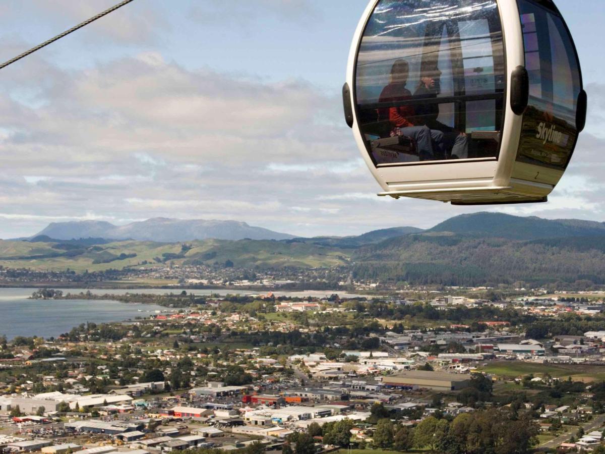Novotel Rotorua Lakeside Extérieur photo